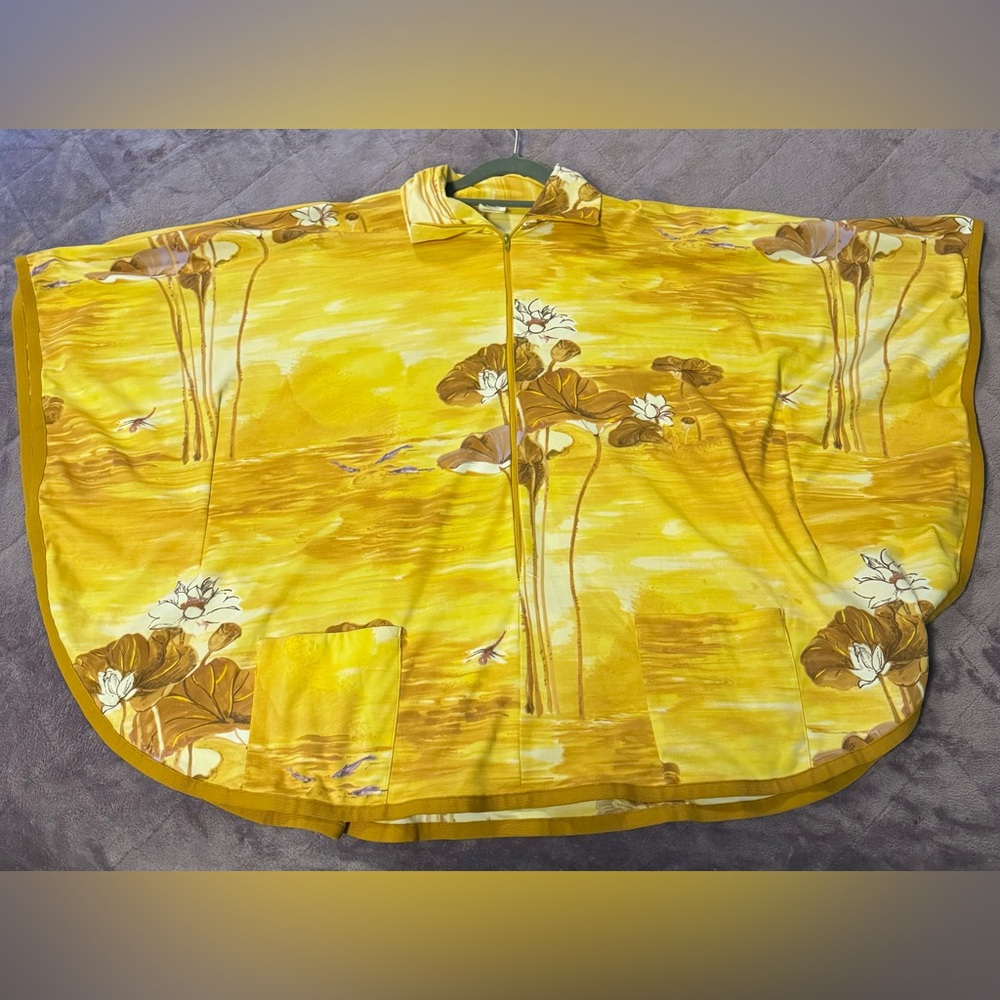 Floral Yellow Cape with Zipper